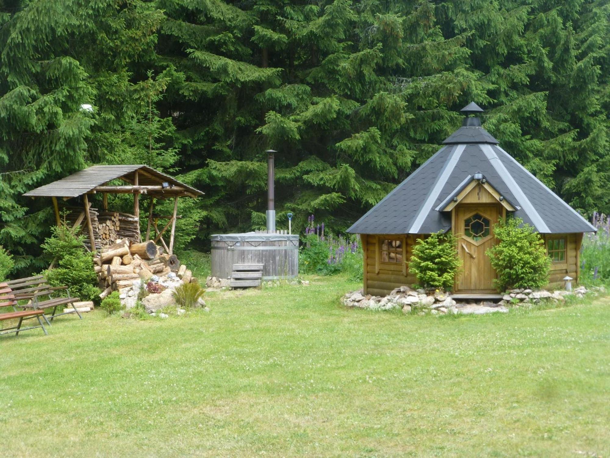 Holiday Home With Shared Pool In J Gersgr N Bad Reiboldsgruen Exterior photo